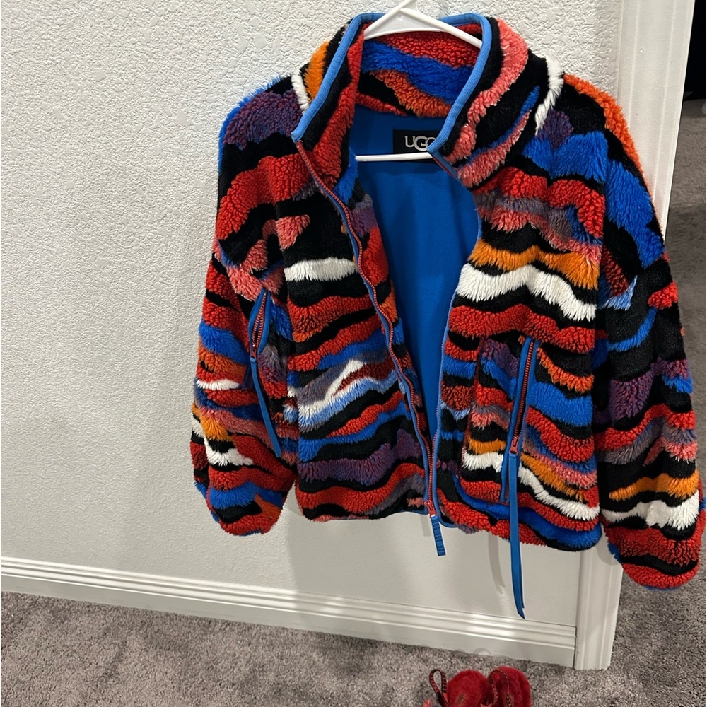 UGG MARLENE JACKET XS & Ugg slide size 7